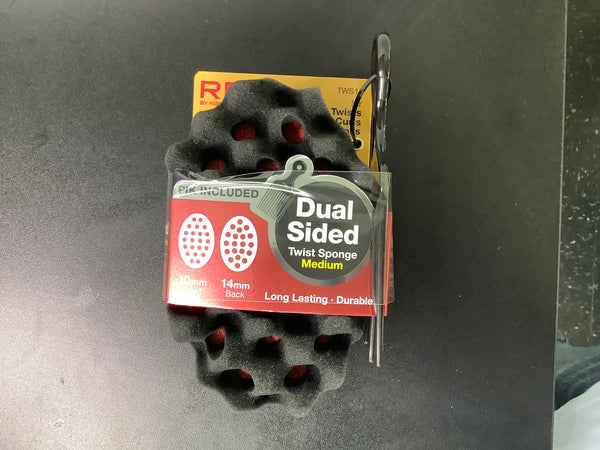 Dual sided sponge with comb