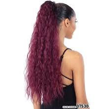 Model Model drawstring ponytail peach girl